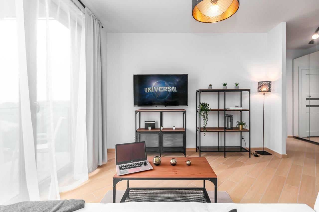Apartments Jana Kazimierza 50 By Renters Warsawa Bagian luar foto