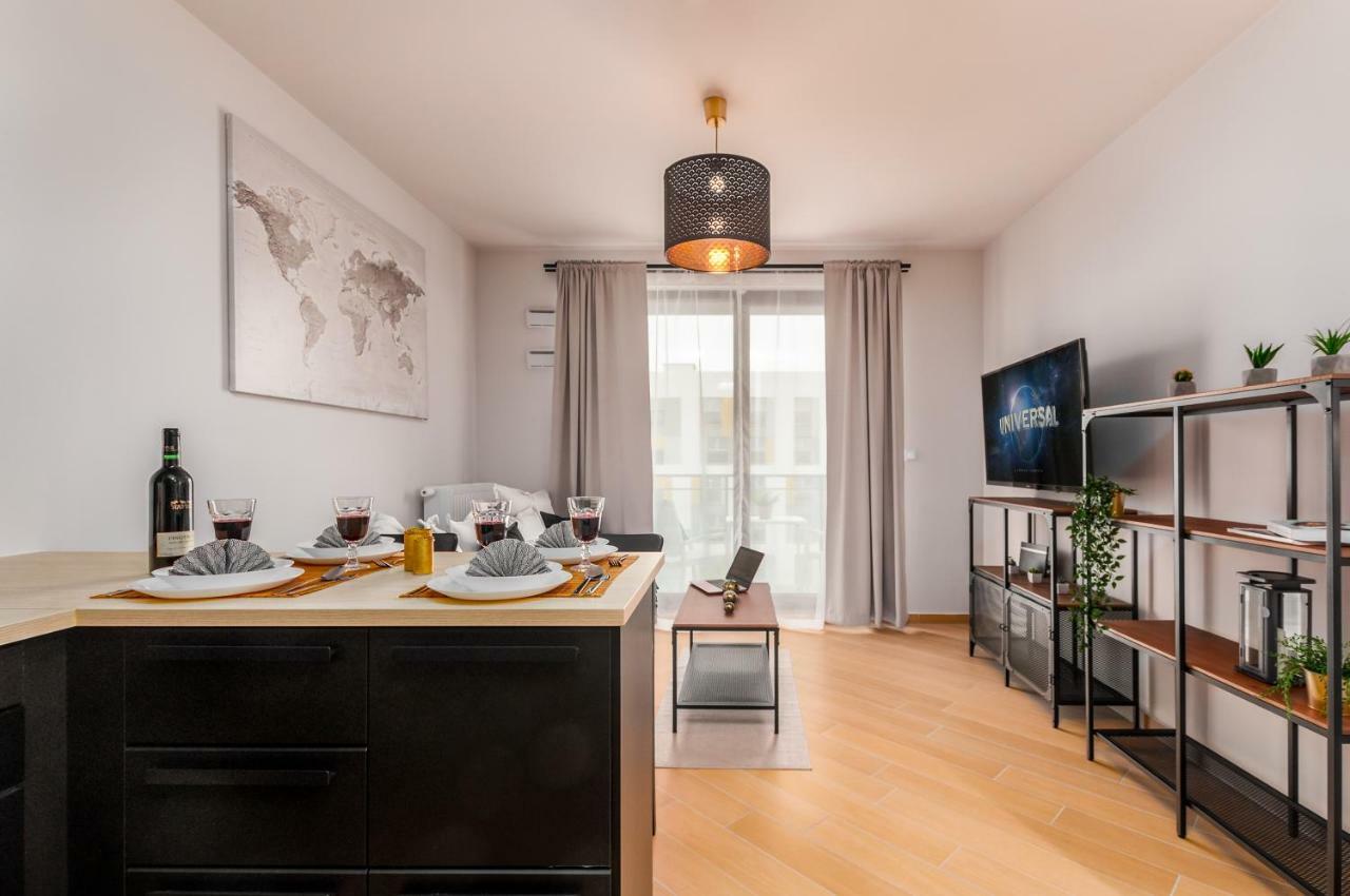 Apartments Jana Kazimierza 50 By Renters Warsawa Bagian luar foto