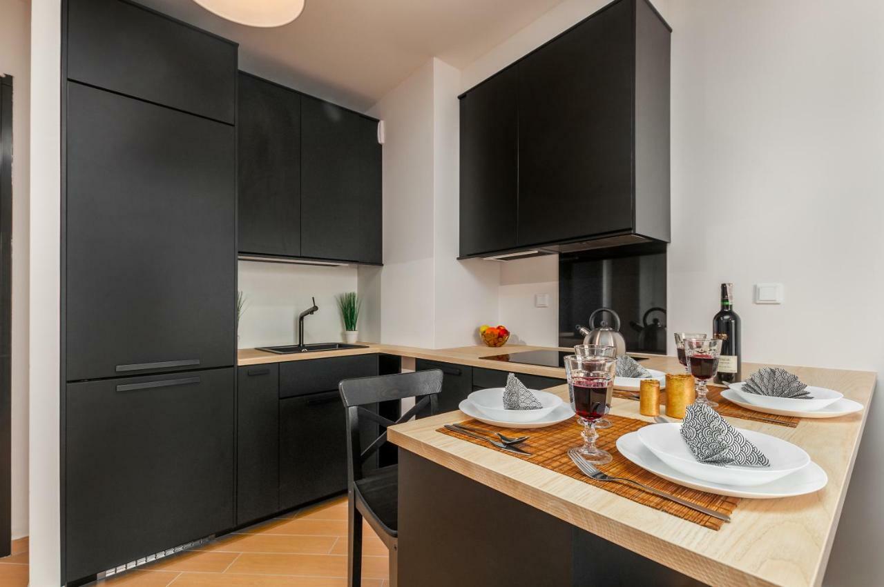 Apartments Jana Kazimierza 50 By Renters Warsawa Bagian luar foto